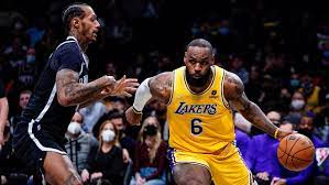 I membri dei Los Angeles Lakers sono riluttanti a scambiare Westbrook